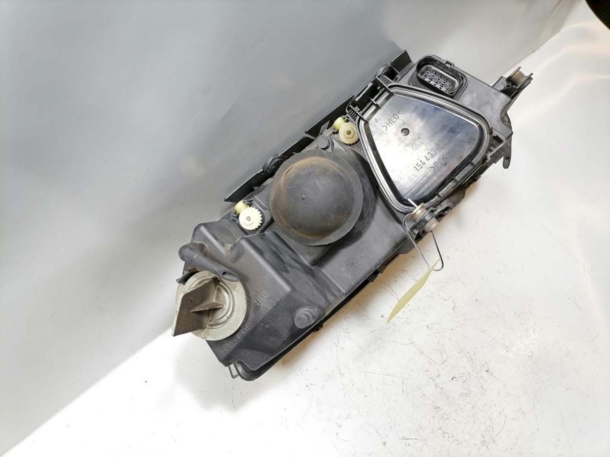 VW Passat 3BG original Scheinwerfer links Halogen BJ01